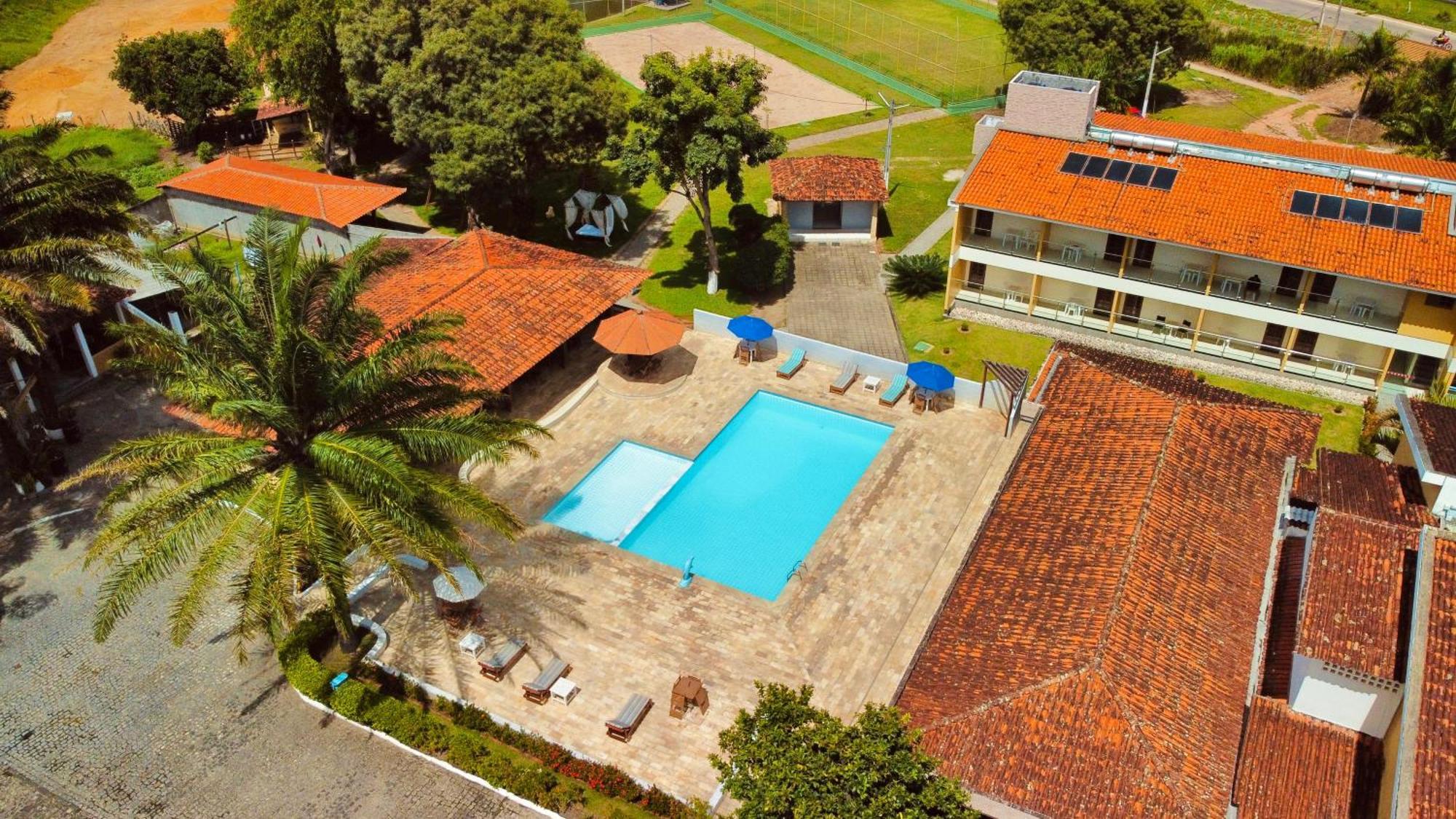 Bonito Plaza Hotel Exterior photo